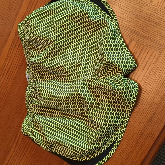 Nike dri-fit running shorts - Picture 4 of 4